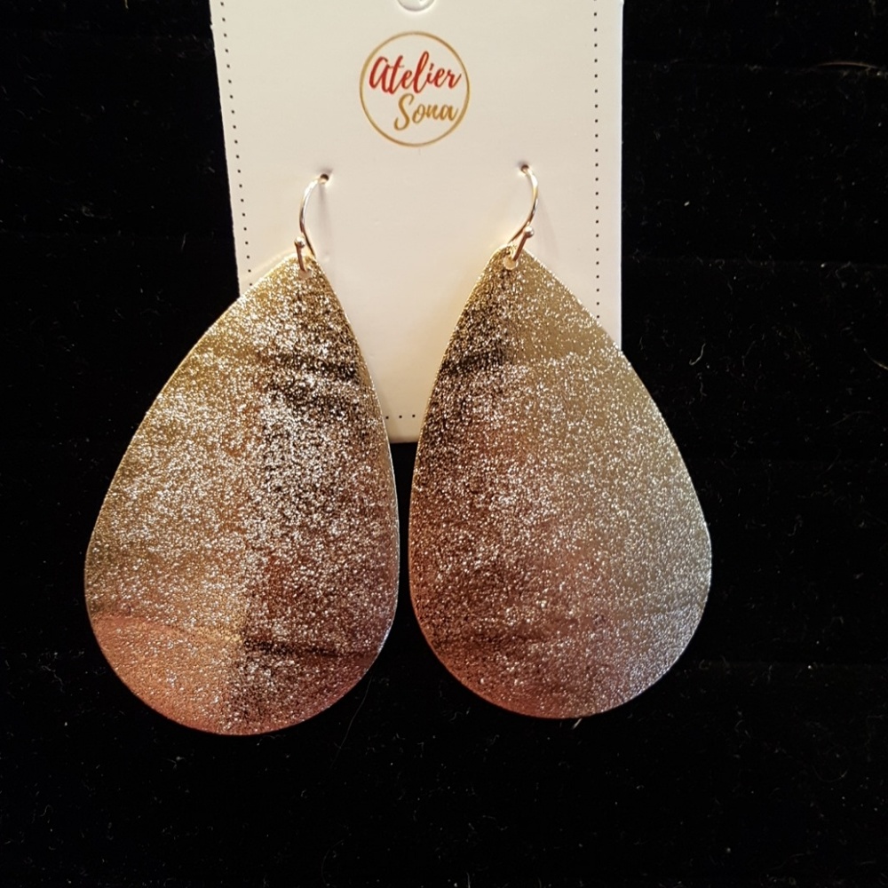 Gold Metallic Tear Drop Earrings